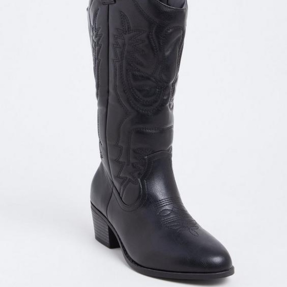 Torrid Western Style Black Boots Sz 13